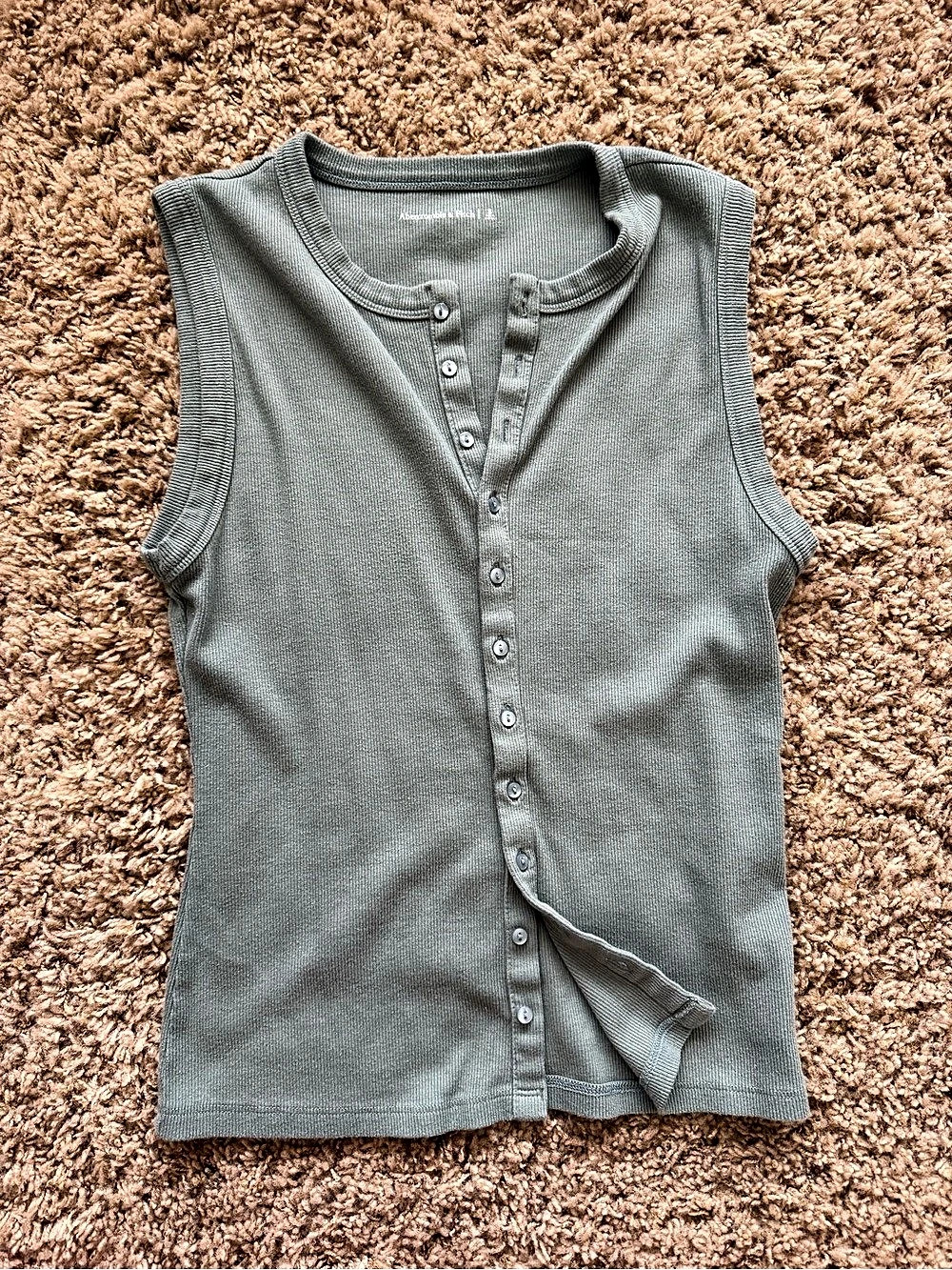 Abercrombie & Fitch Ribbed Button-Front Tank Top in Green Size Small Like New